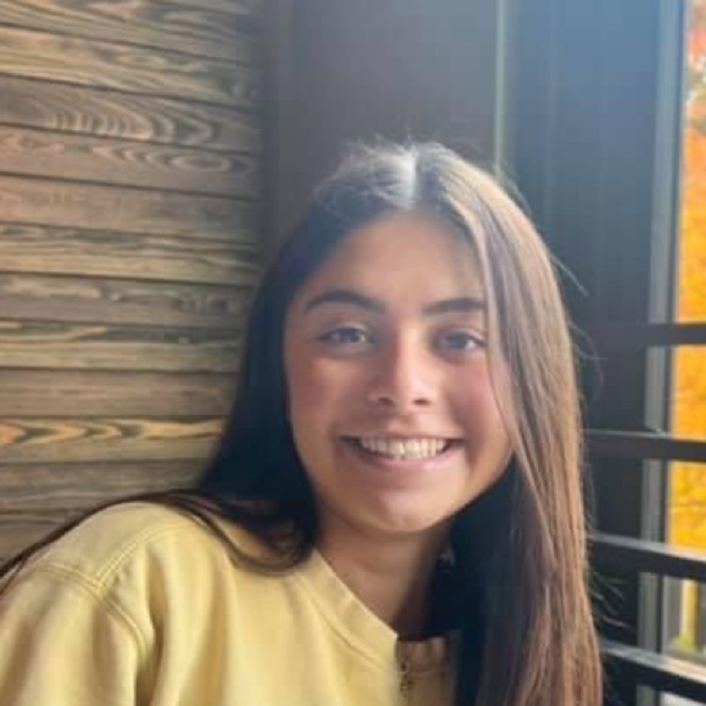 Meet your Posher, Priya